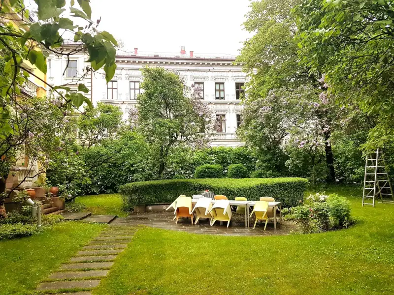 ÎNTRETINERE GARD VIU