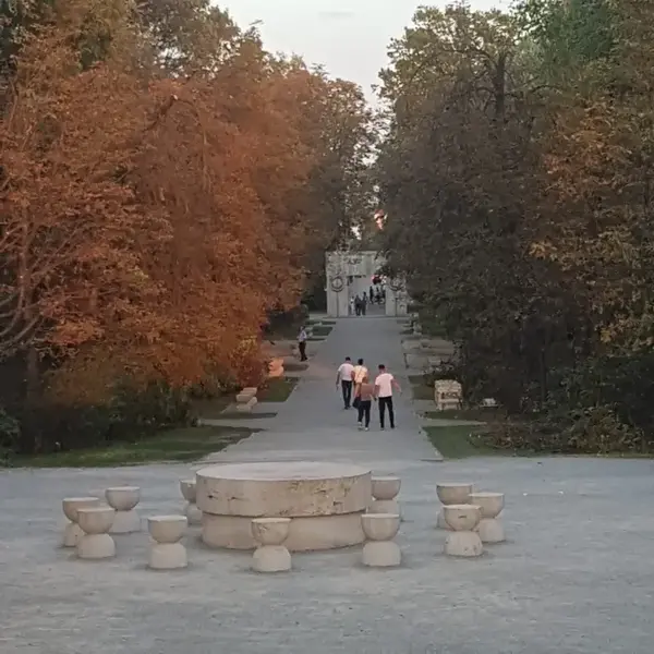 Parcul Ansamblul Calea Eroilor